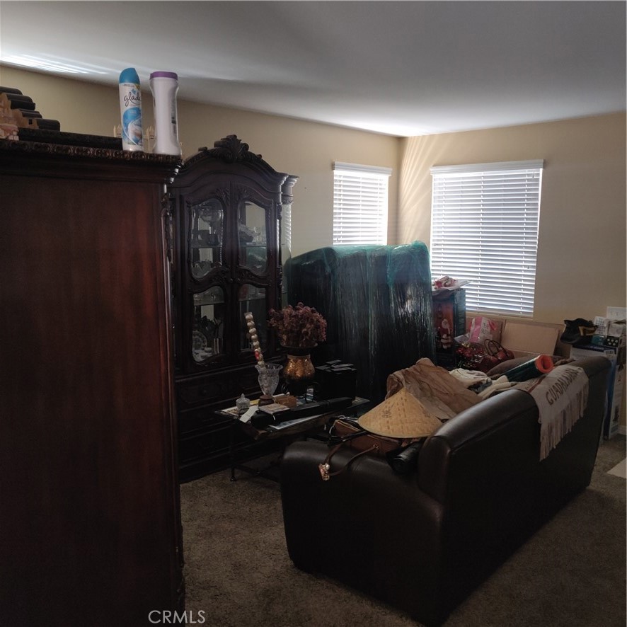 13023 Tehachapi Street Hesperia, CA 92344 - Photo 5 of 23