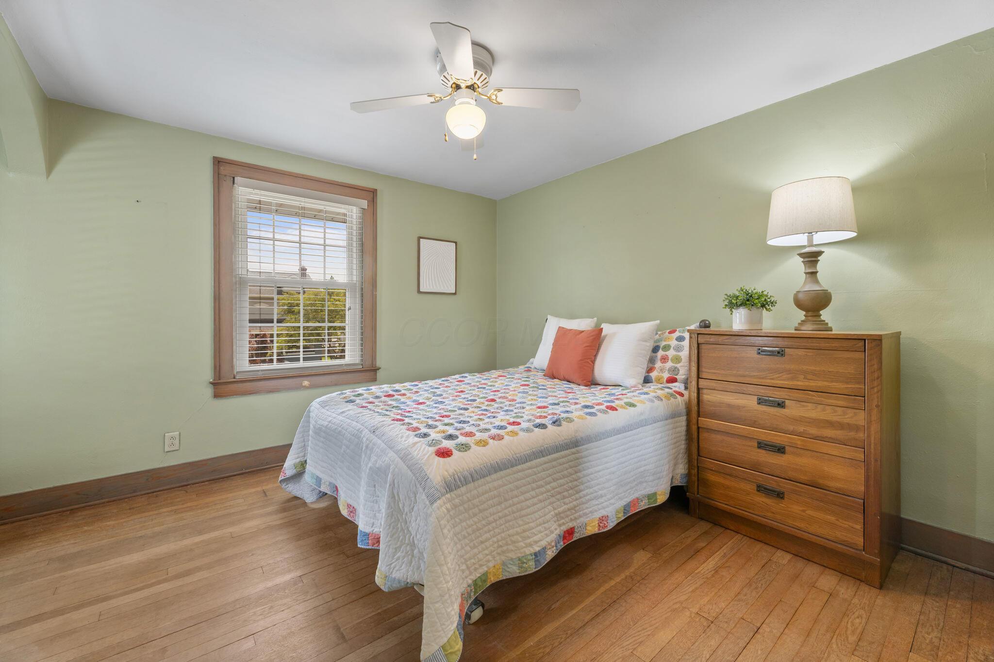206 Jefferson Road Newark, OH 43055 - Photo 24 of 39 Bedroom 2