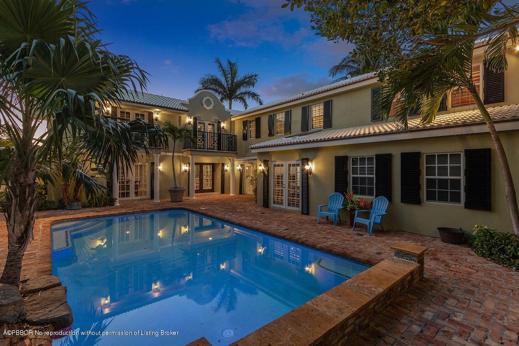 57 River Drive Ocean Ridge, FL 33435 - Photo 41 of 43 a view of a house with swimming pool