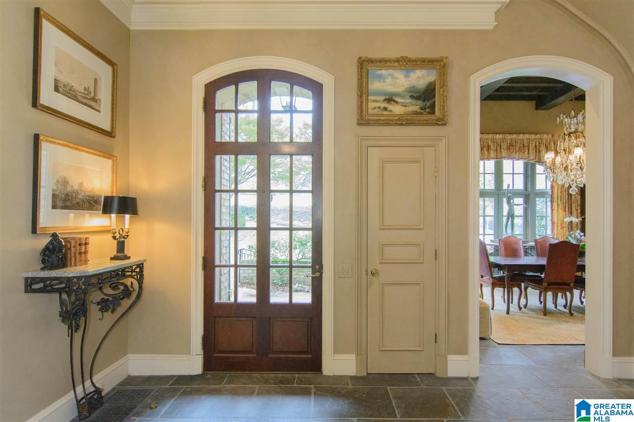 41 Ridge Drive Birmingham, AL 35213 - Photo 4 of 49 Gallery Image 4