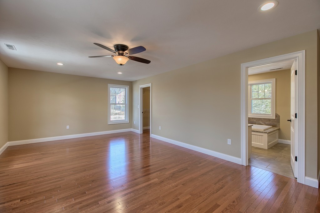 129 North Road, Unit 129 Bedford, MA 01730 - Photo 17 of 30 Gallery Image 17