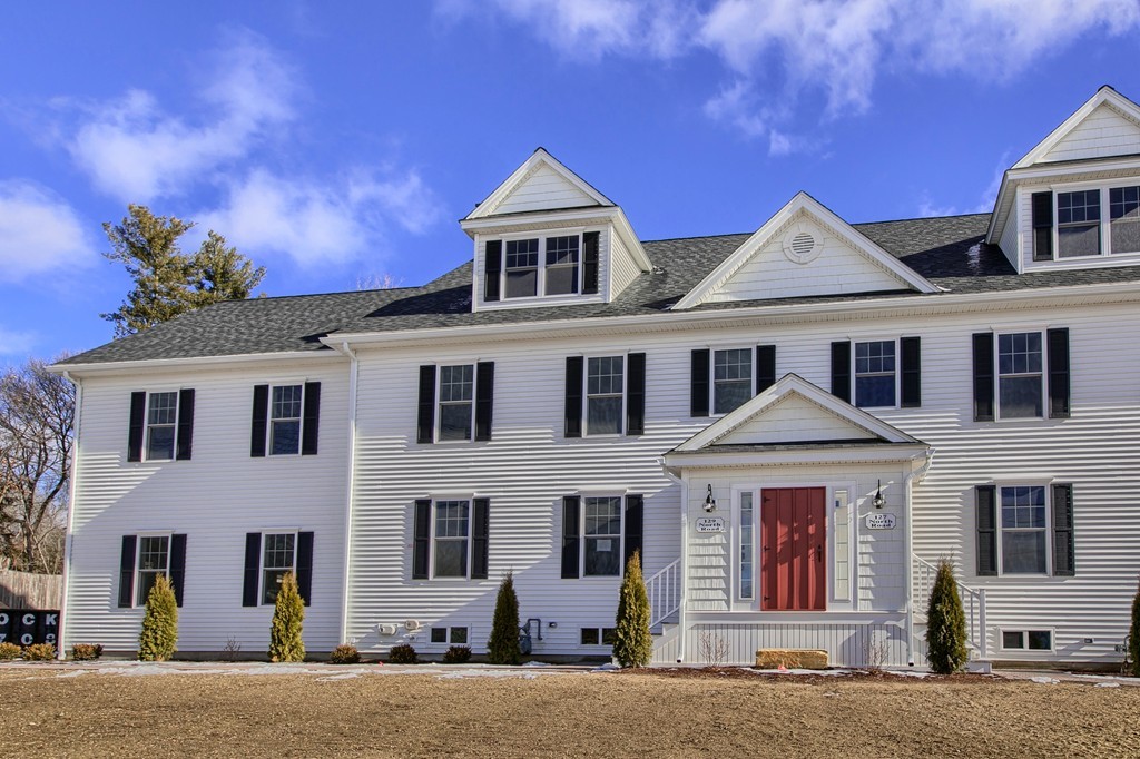 129 North Road, Unit 129 Bedford, MA 01730 - Photo 3 of 30 Gallery Image 3