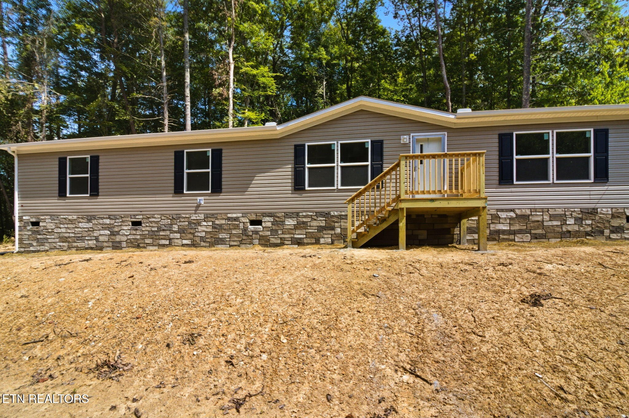 208 Deerfoot Road Cosby, TN 37722 - Photo 1 of 23 Gallery Image 1