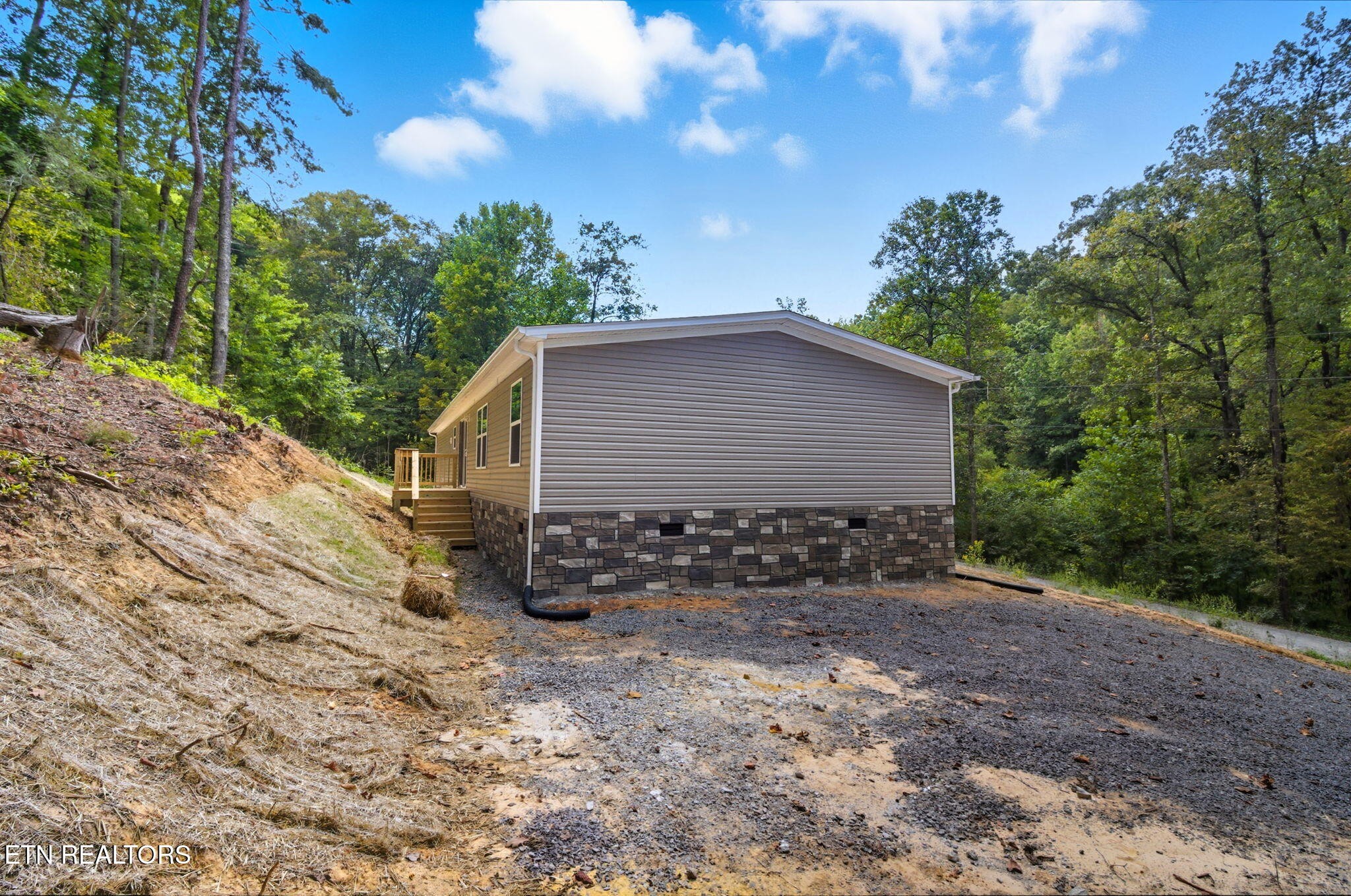 208 Deerfoot Road Cosby, TN 37722 - Photo 7 of 23 Gallery Image 7