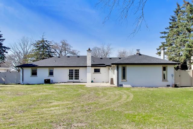 2055 Walnut Circle Northbrook, IL 60062 - Photo 25 of 31