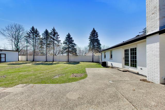 2055 Walnut Circle Northbrook, IL 60062 - Photo 28 of 31