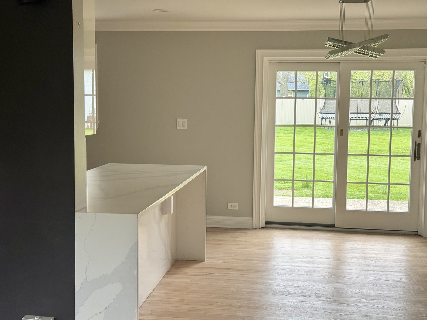 2055 Walnut Circle Northbrook, IL 60062 - Photo 4 of 31