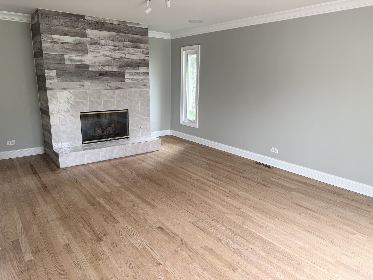 2055 Walnut Circle Northbrook, IL 60062 - Photo 7 of 31