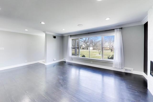 2055 Walnut Circle Northbrook, IL 60062 - Photo 8 of 31