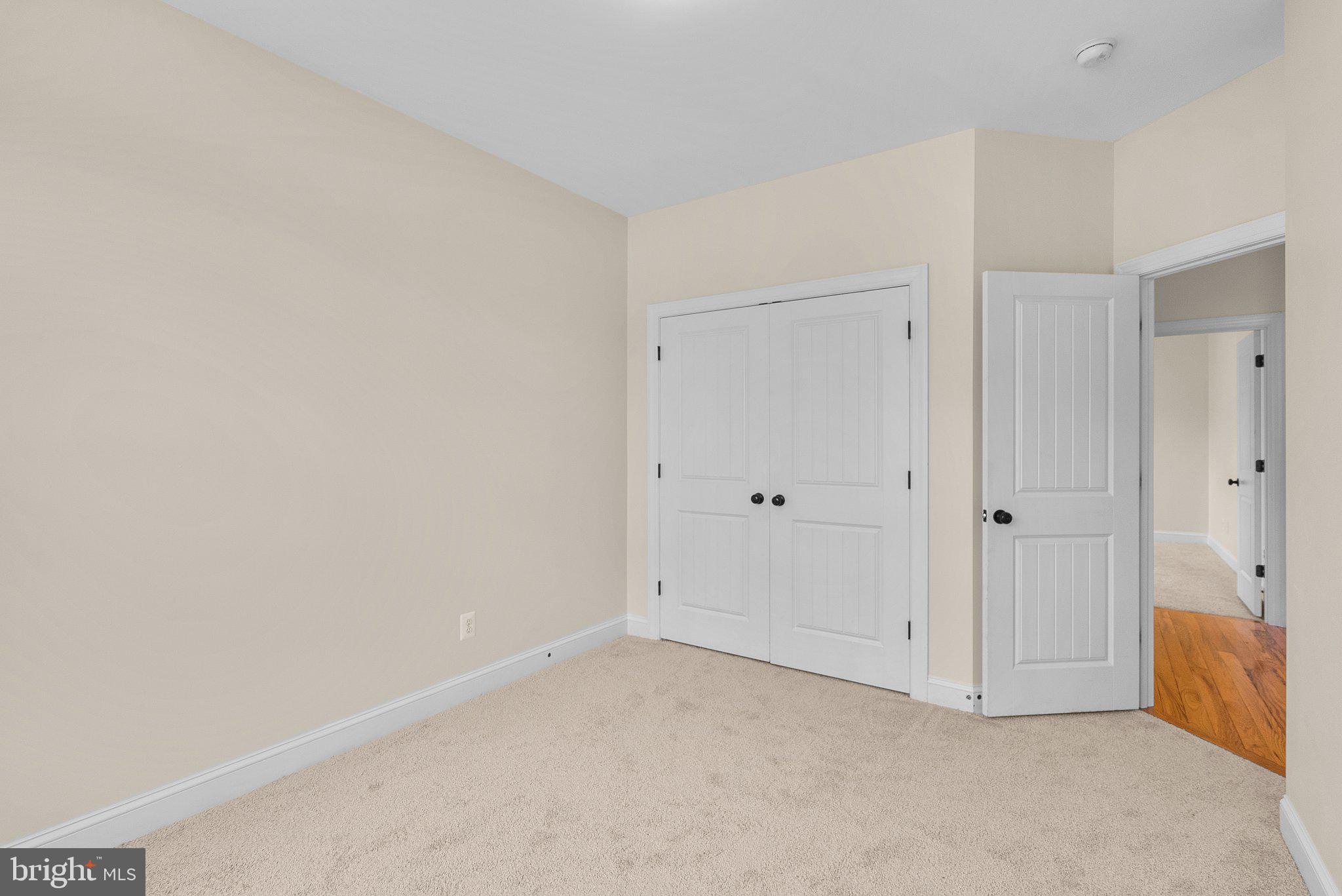 265 Lake Riviera Road Pasadena, MD 21122 - Photo 25 of 37 Bedroom Three