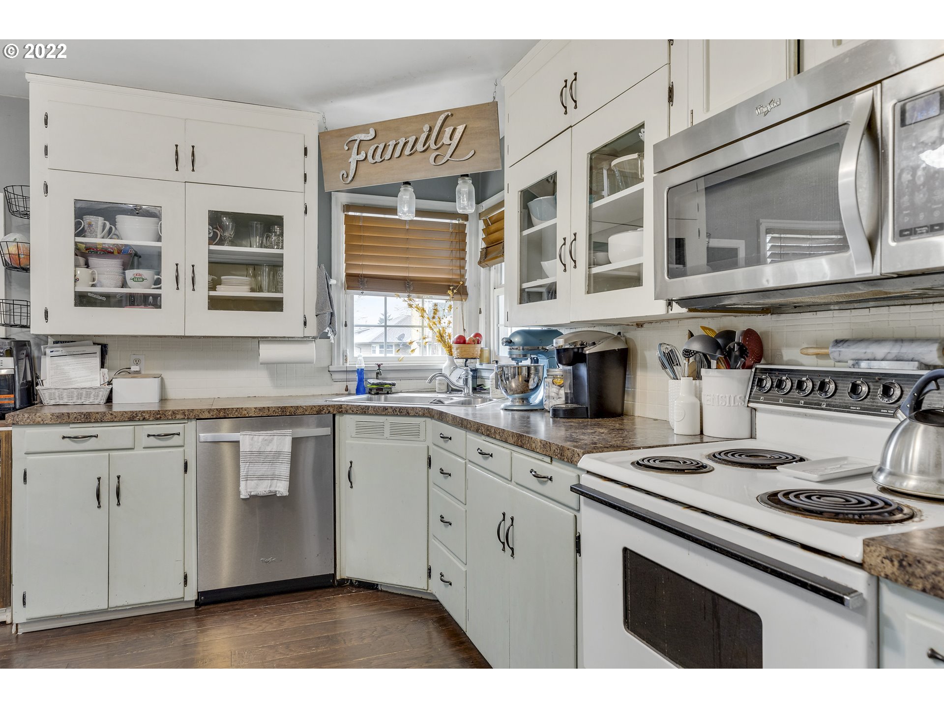 582 North Knights Bridge Road Canby, OR 97013 - Photo 12 of 25 Gallery Image 12