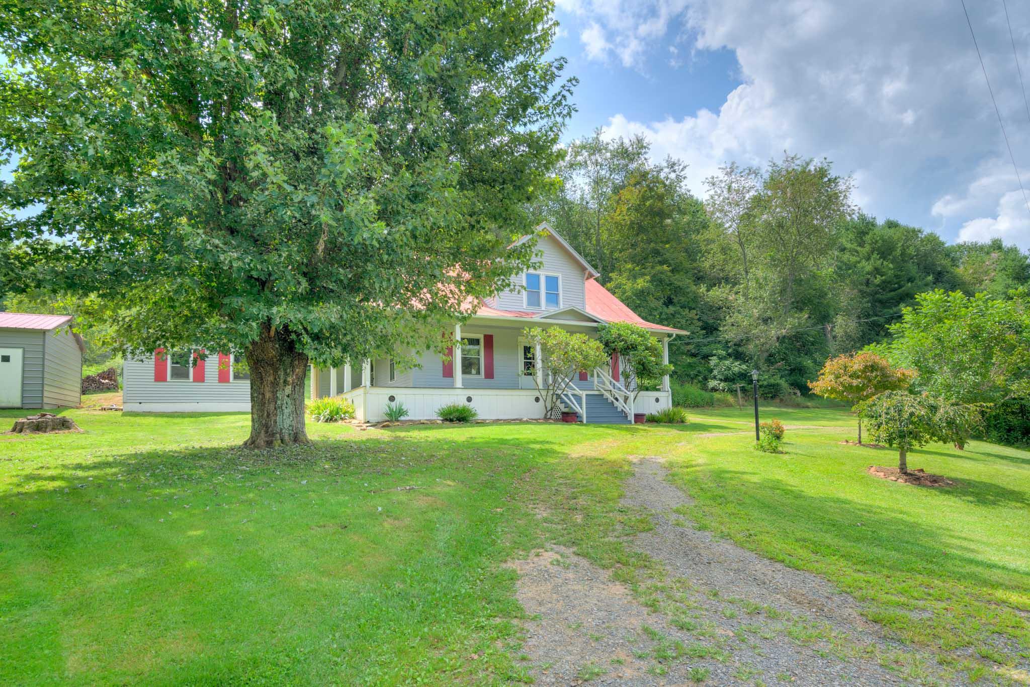 116 Thistle Hill Road Southwest Willis, VA 24380 - Photo 32 of 32 116_ThistleHillRd_Web-33