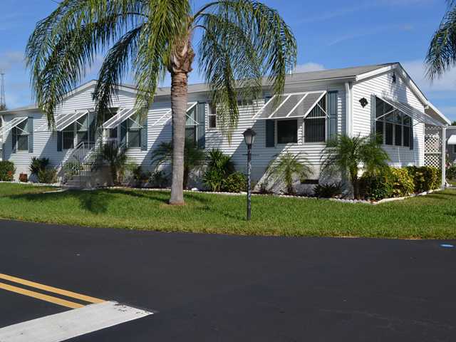8185 South Street Boca Raton, FL 33433 - Photo 2 of 25 Additional Photo