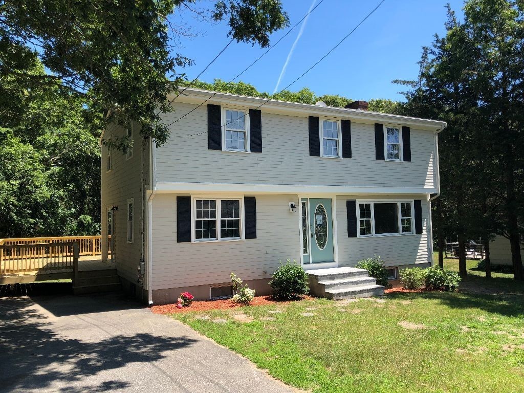 14 Seaview Road Bourne, MA 02562 - Photo 3 of 17