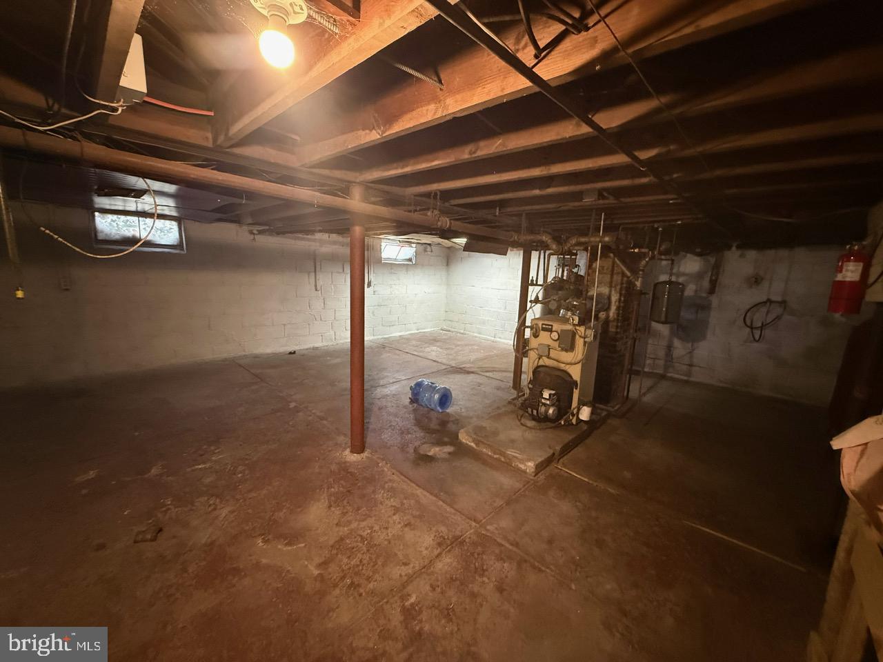 91 Summit Avenue Bridgeton, NJ 08302 - Photo 14 of 20 a view of empty room with wooden floor
