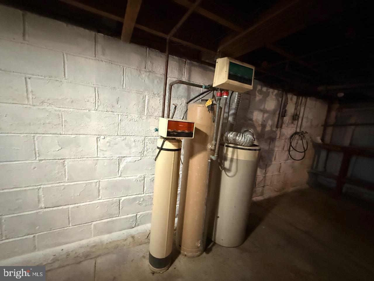 91 Summit Avenue Bridgeton, NJ 08302 - Photo 18 of 20 a view of a storage room