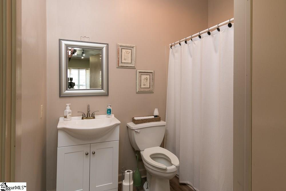 101 Elm Street Clinton, SC 29325 - Photo 5 of 9