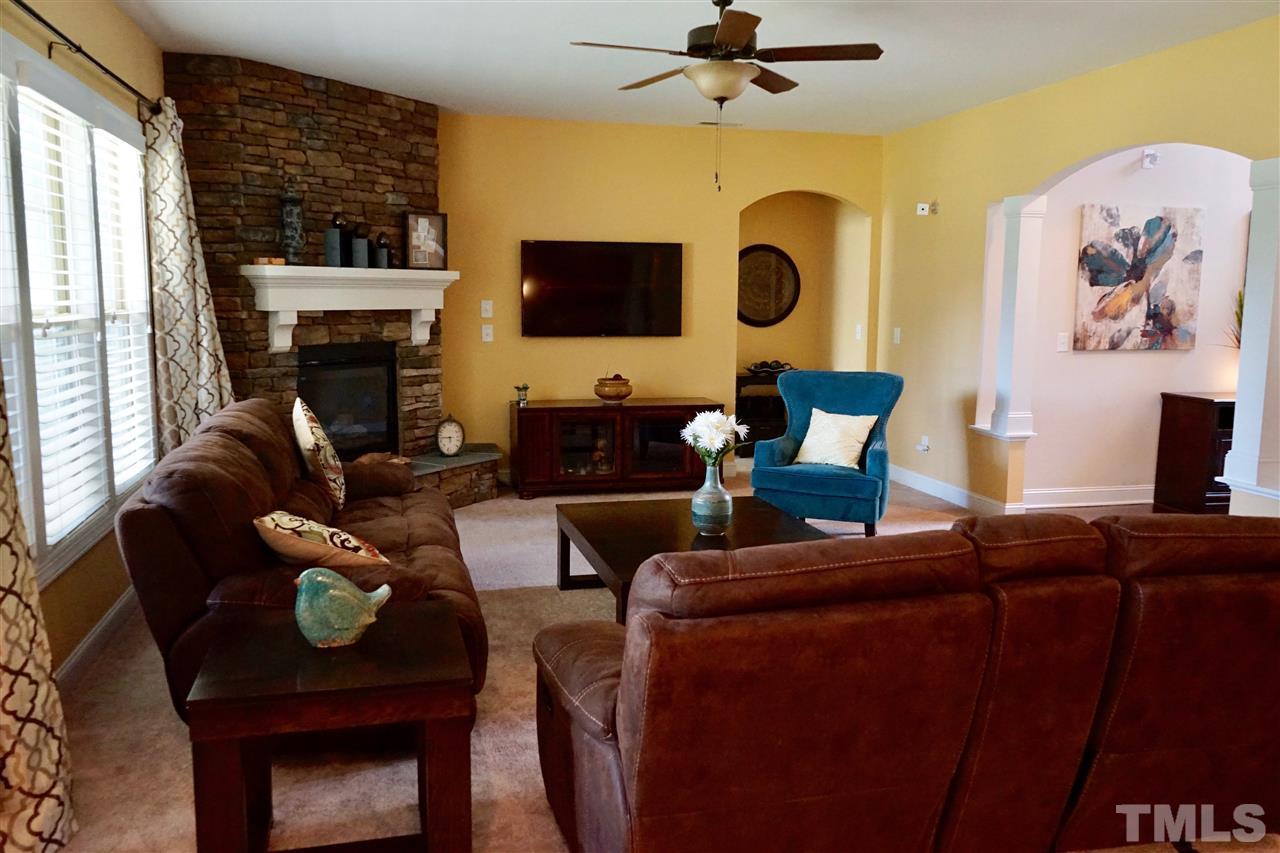 3521 Bloomfield Way Raleigh, NC 27616 - Photo 6 of 25 Gallery Image 6