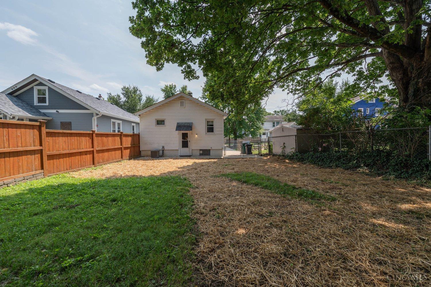 6812 Roe Street Cincinnati, OH 45227 - Photo 22 of 23