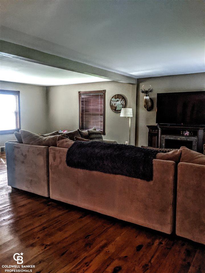 5999 Kelly Road Capac, MI 48014 - Photo 33 of 53 Living Room View 5