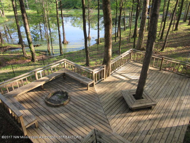 469 CHRISTIAN COLLEGE RD 137
