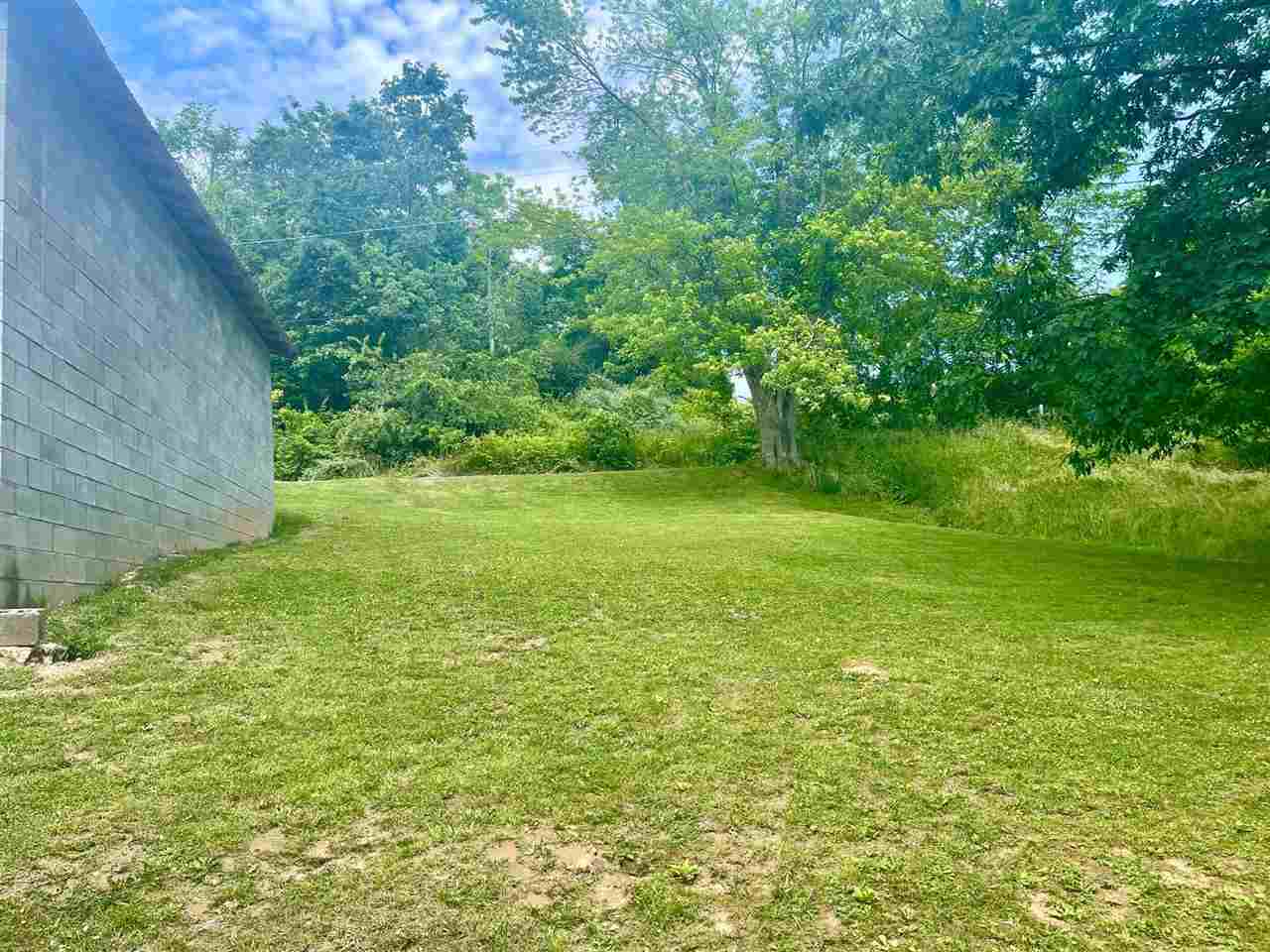 4625 Camp Branch Road Huntington, WV 25701 - Photo 18 of 20 Gallery Image 18