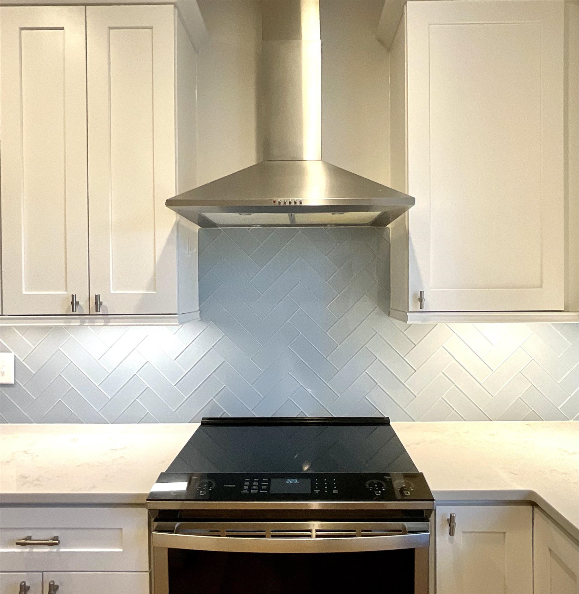 402 Jerome Road Durham, NC 27713 - Photo 13 of 25 Backsplash Detail
