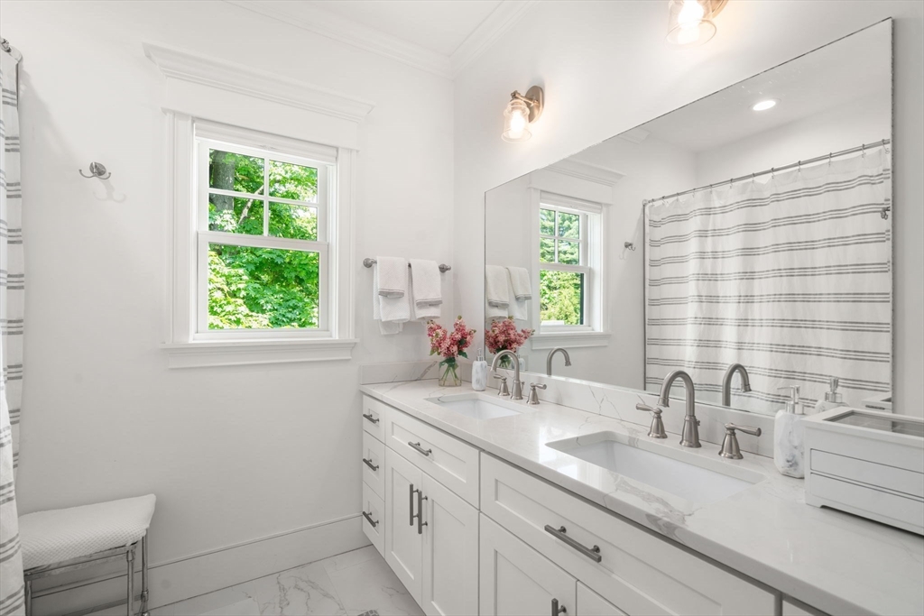 33 Hickory Road Wellesley, MA 02482 - Photo 29 of 42