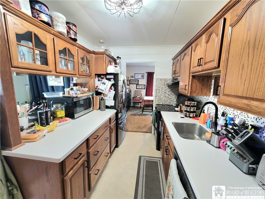 24 Raymond Street Jamestown, NY 14701 - Photo 14 of 41