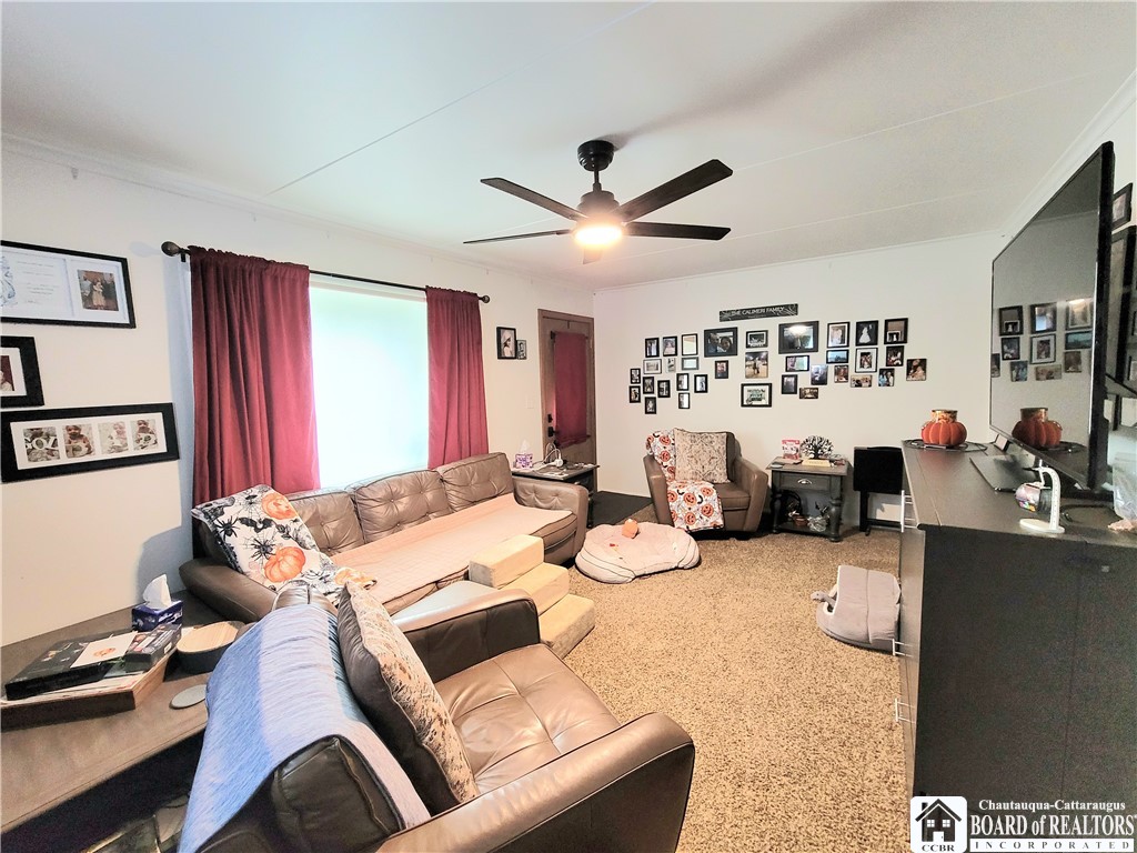 24 Raymond Street Jamestown, NY 14701 - Photo 20 of 41