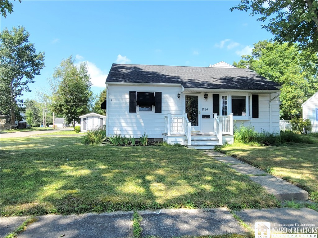 24 Raymond Street Jamestown, NY 14701 - Photo 3 of 41