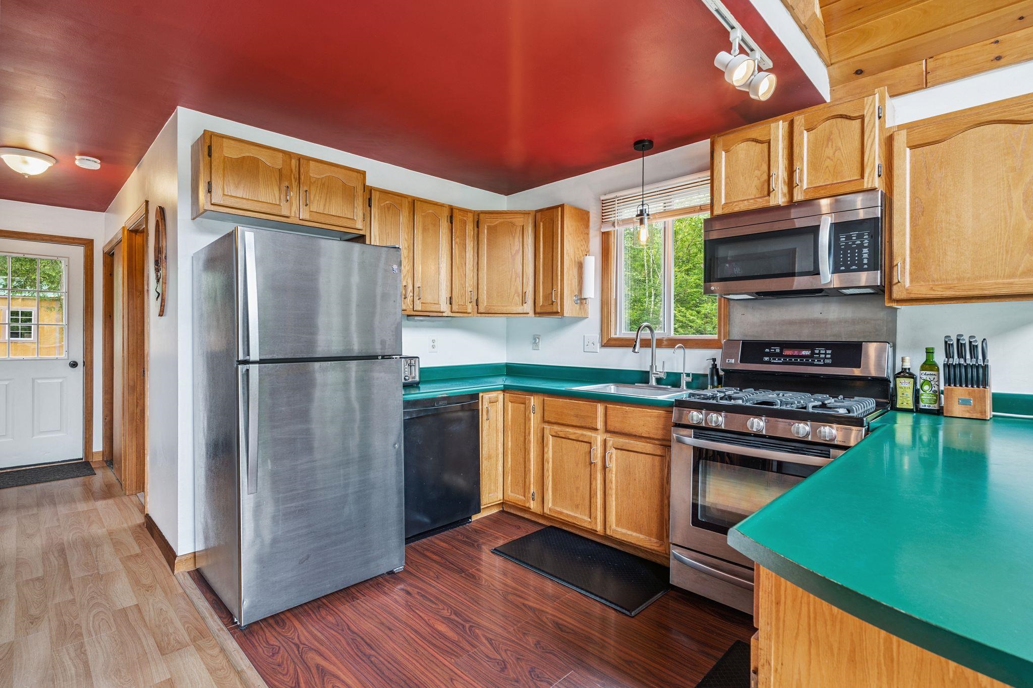 41 Bald Mountain Road Rumney, NH 03266 - Photo 5 of 46