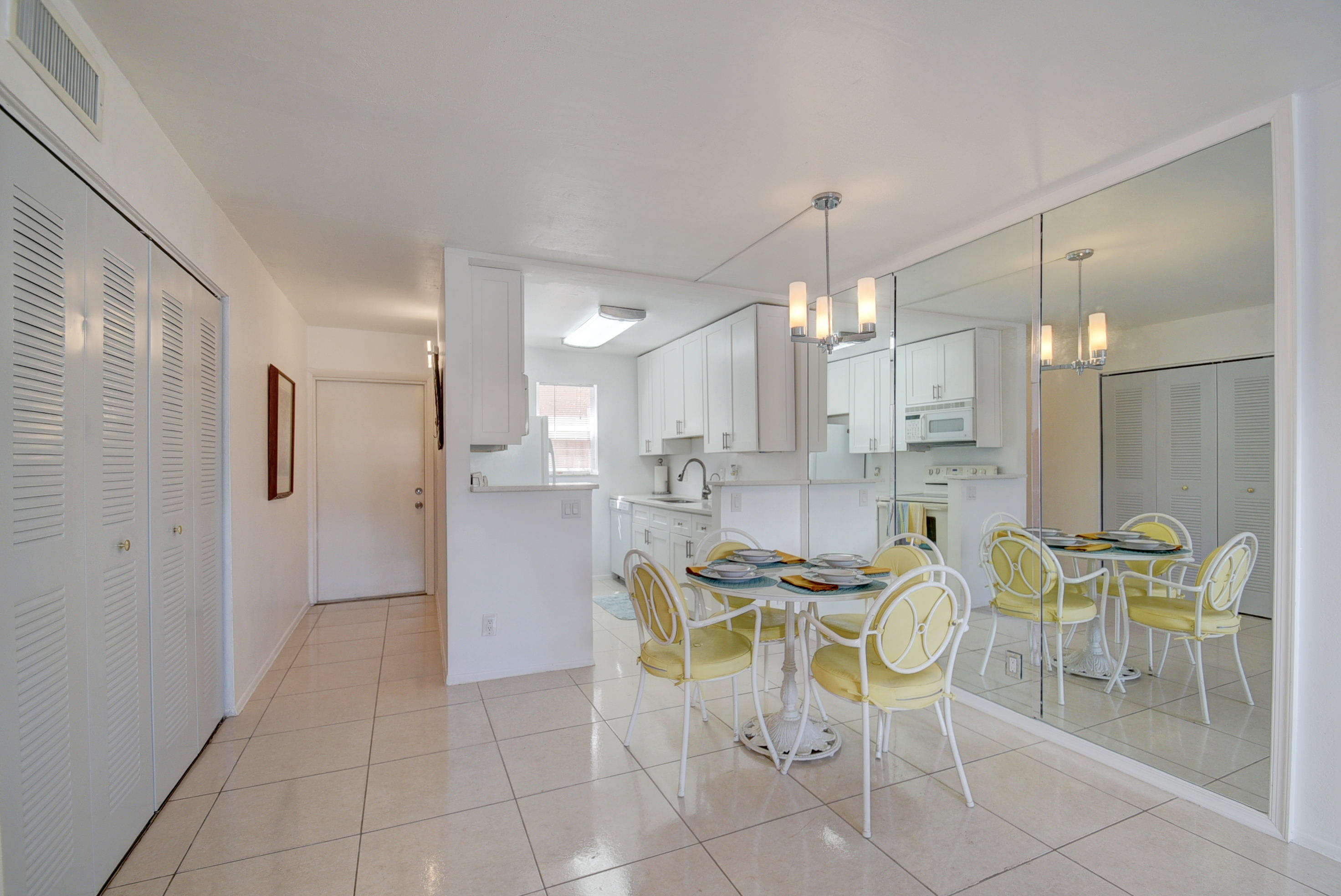 550 Southwest 2nd Avenue, Unit 125 Boca Raton, FL 33432 - Photo 14 of 14 Open Floor Plan
