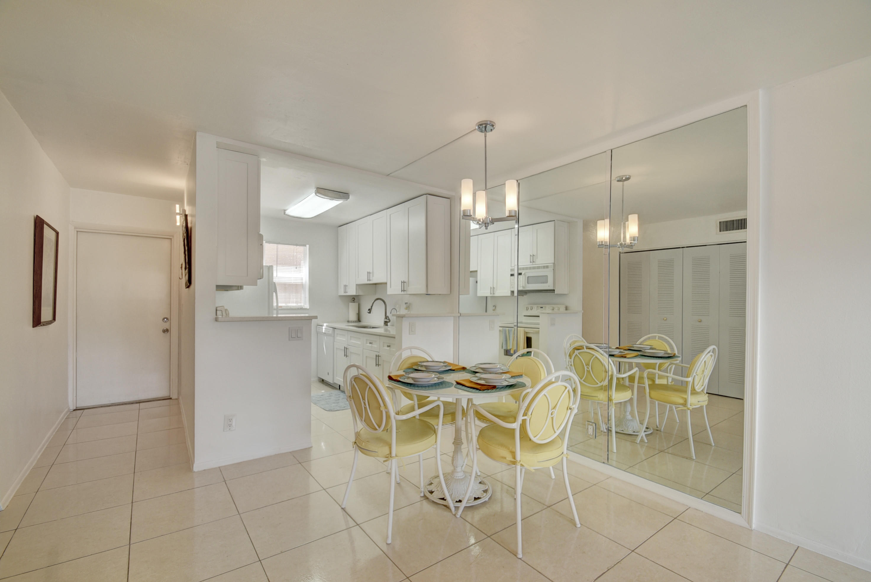 550 Southwest 2nd Avenue, Unit 125 Boca Raton, FL 33432 - Photo 5 of 14 Completely Tiled