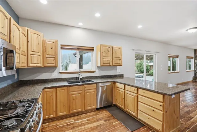 $875,000 | 621 East Round Up Circle, Hayden, ID 83835