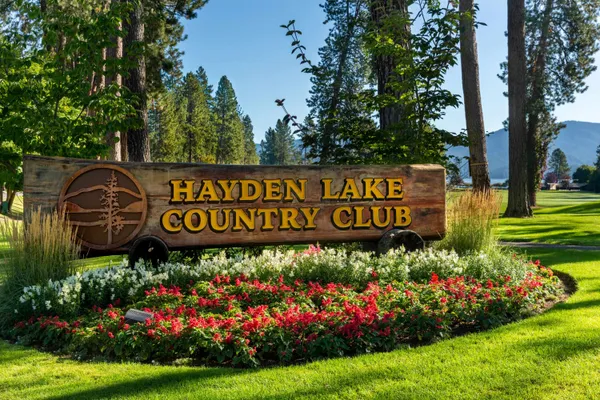 $839,900 | 621 East Round Up Circle, Hayden, ID 83835