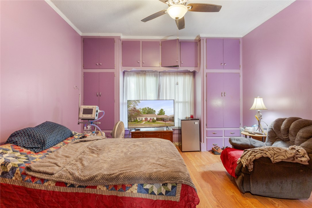 208 Retreat Street Westminster, SC 29693 - Photo 15 of 37