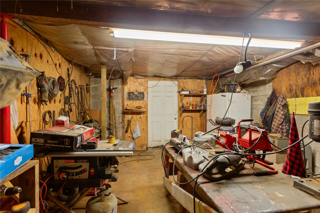 208 Retreat Street Westminster, SC 29693 - Photo 31 of 37