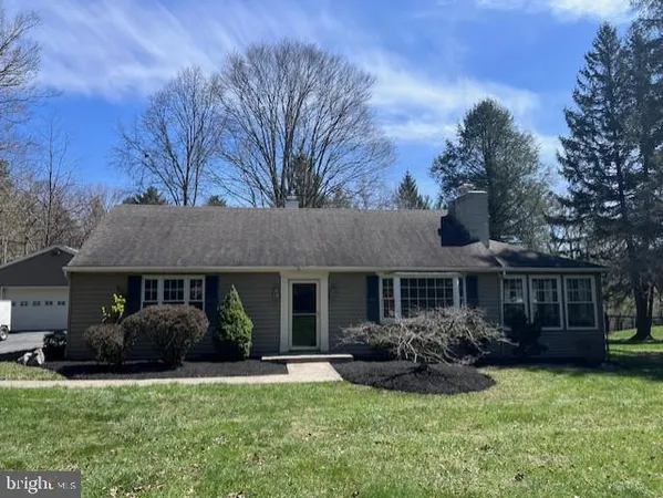 $295,000 | 1633 Mountain Road, Harrisburg, PA 17112