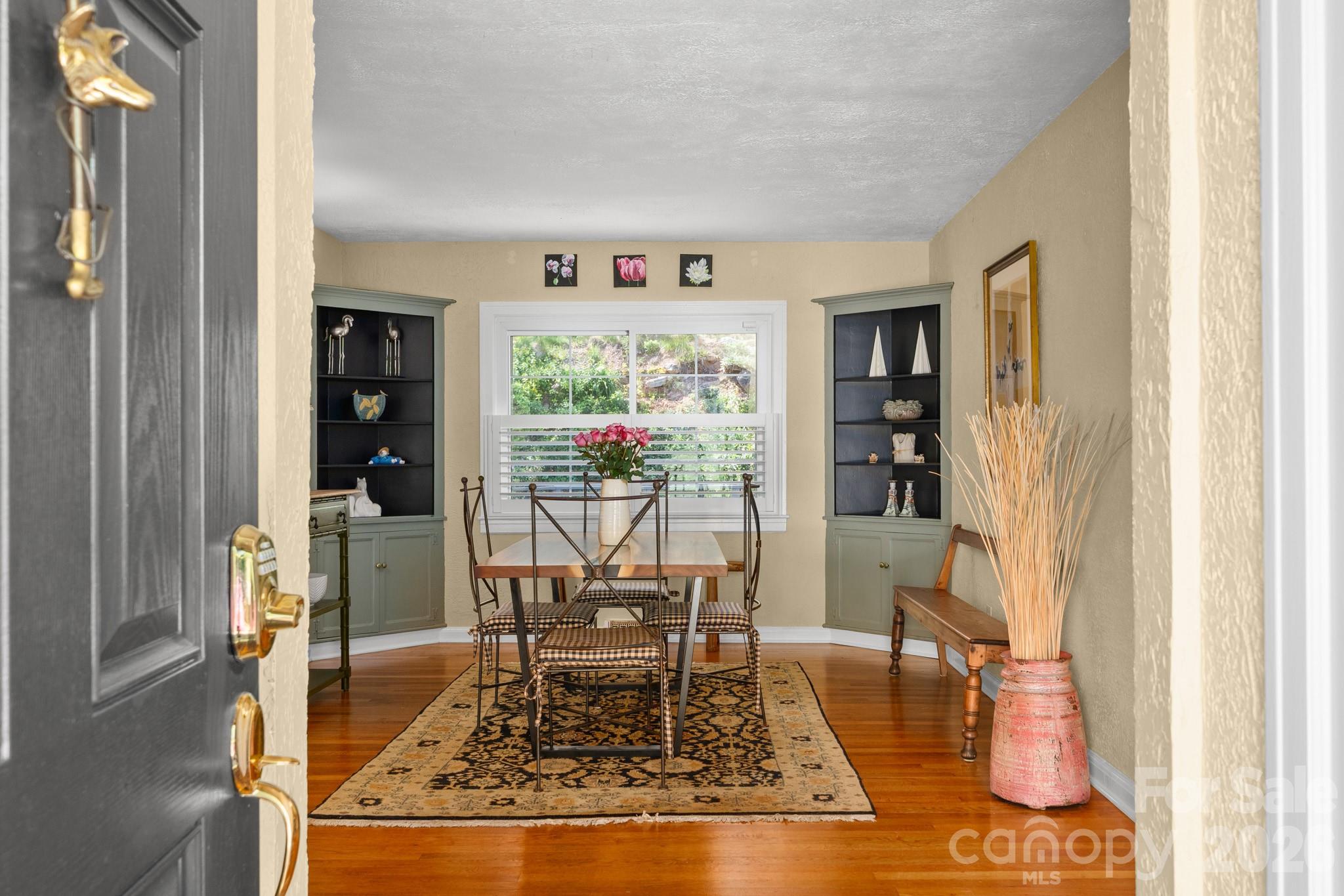 43 Martindale Road Asheville, NC 28804 - Photo 9 of 48