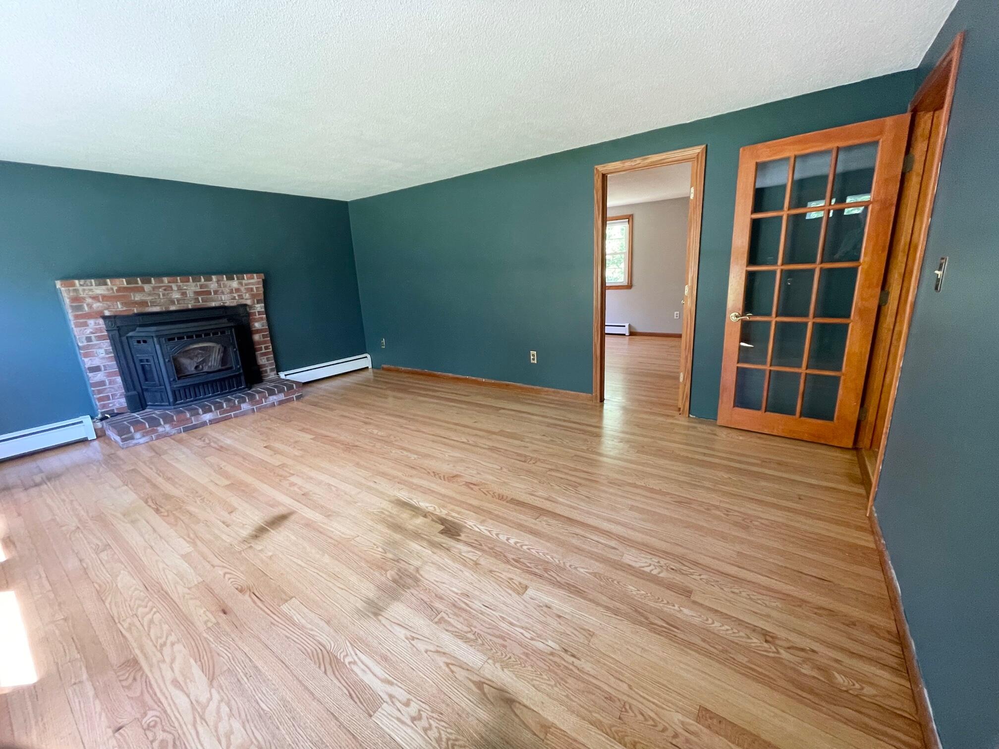 207 Mitchell Road Cape Elizabeth, ME 04107 - Photo 17 of 51 IMG_2528