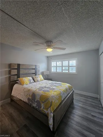 $2,395 | 548 Broad Avenue South, Unit 548, Naples, FL 34102