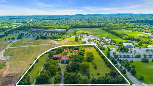 $9,750,000 | 1112 Franklin Road, Brentwood, TN 37027