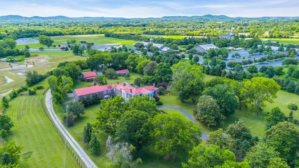 $9,750,000 | 1112 Franklin Road, Brentwood, TN 37027