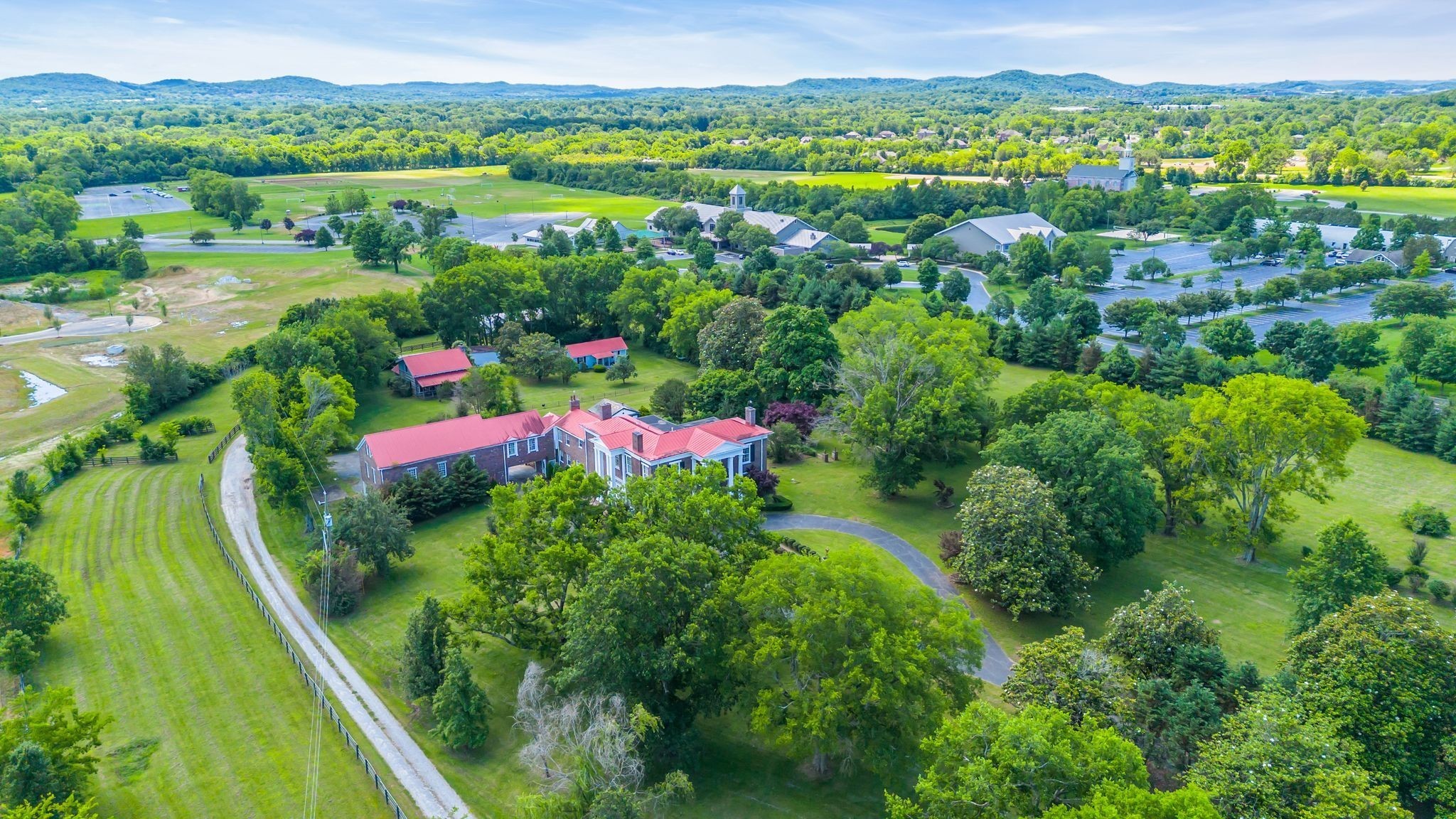 1112 Franklin Road Brentwood, TN 37027 - Photo 2 of 68