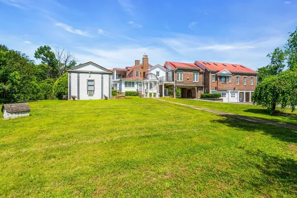 $9,750,000 | 1112 Franklin Road, Brentwood, TN 37027