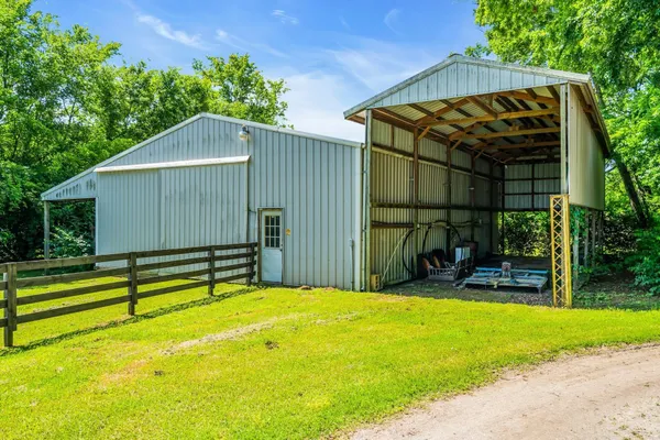 $9,750,000 | 1112 Franklin Road, Brentwood, TN 37027