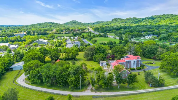 $9,750,000 | 1112 Franklin Road, Brentwood, TN 37027
