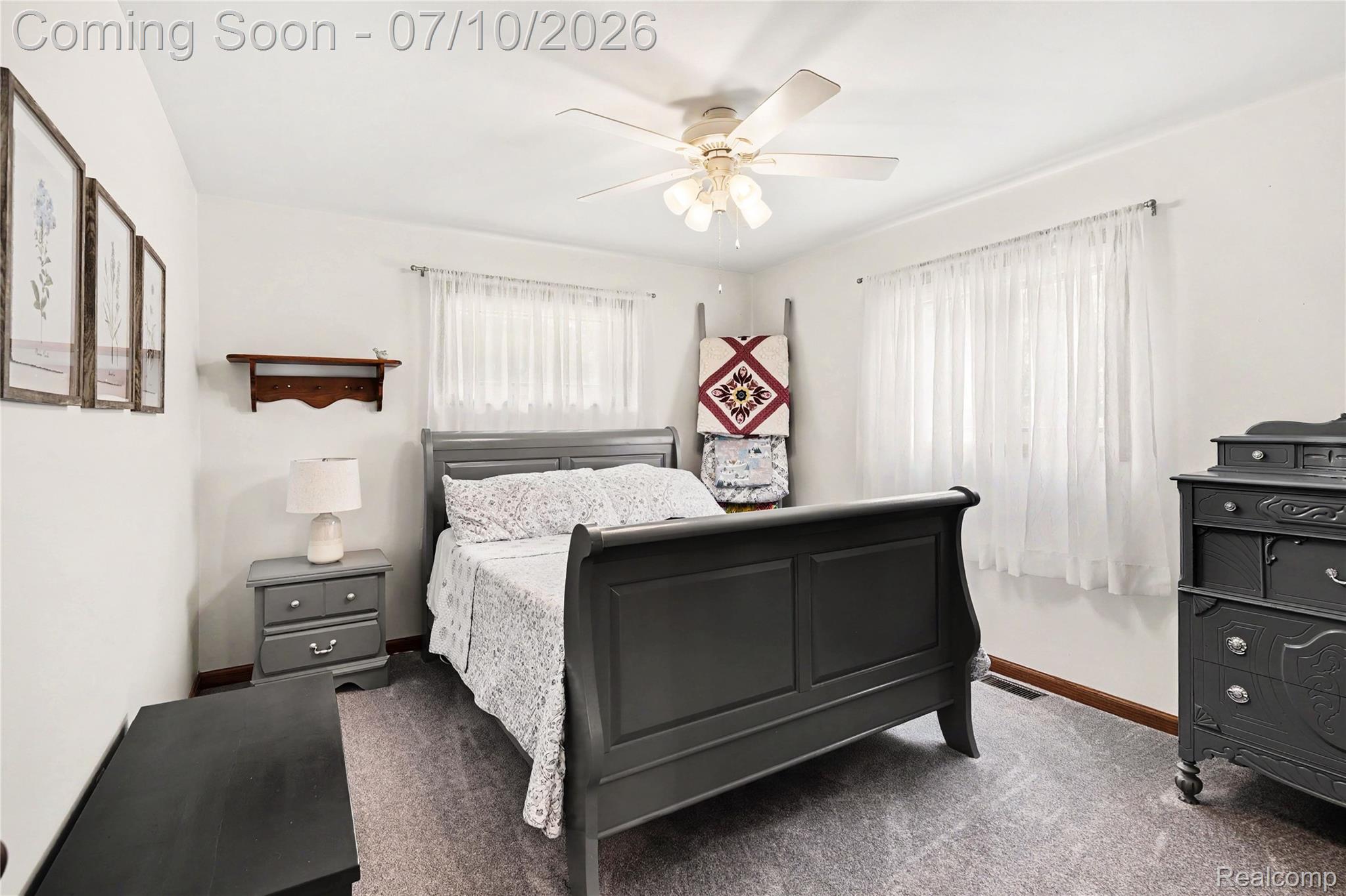 2180 Hurst Road St. Clair, MI 48079 - Photo 23 of 39 Well-lit room featuring neutral-toned walls and plush carpeting