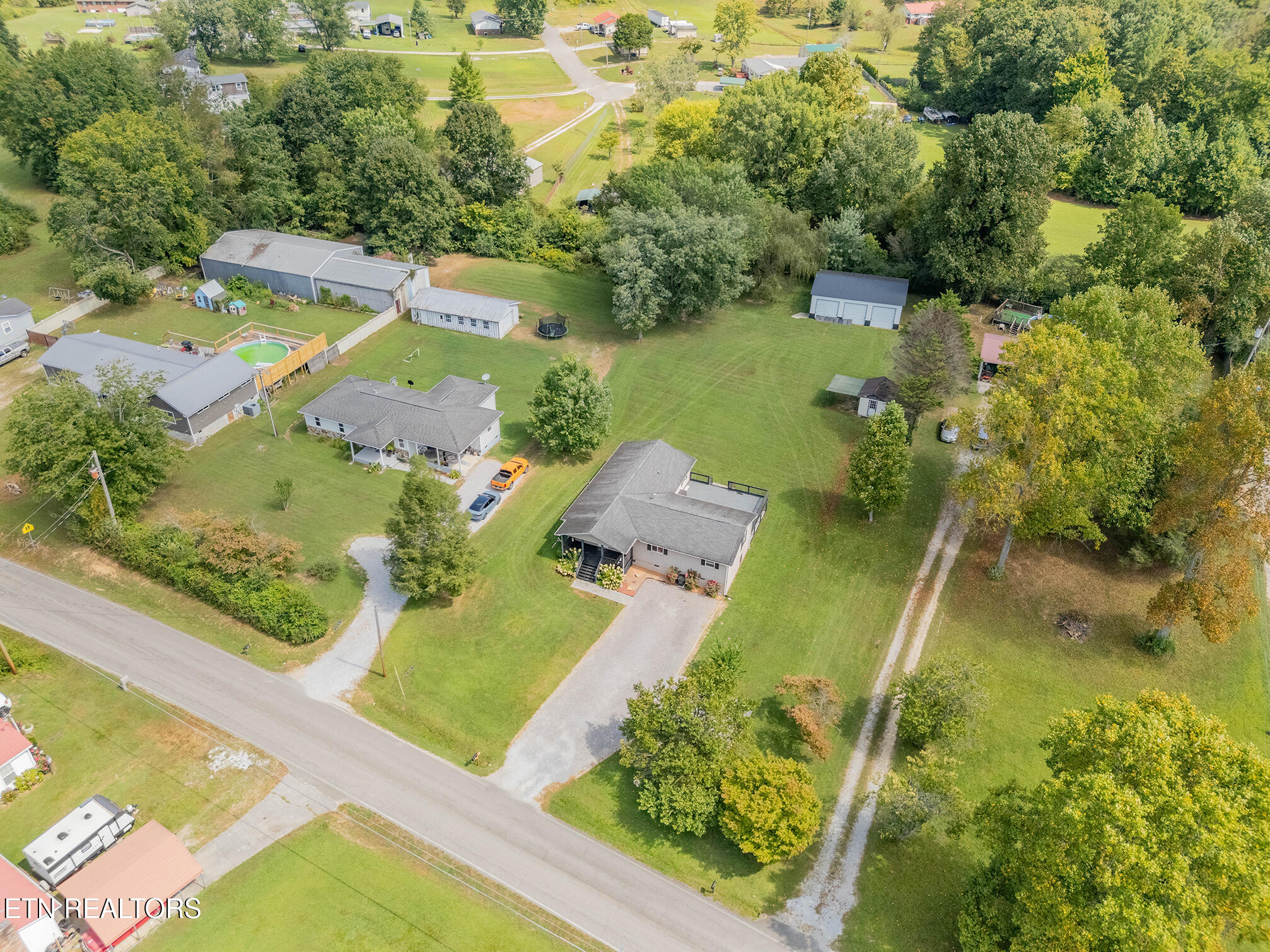 197 Liberty Road Wartburg, TN 37887 - Photo 35 of 37 DJI_20260909124009_0315_D-HDR